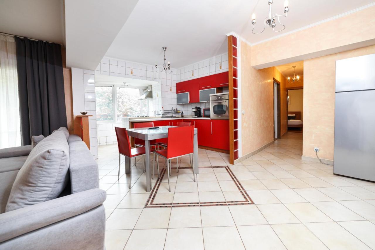 Color Apartments Unirii 14 Blv بوخارست المظهر الخارجي الصورة