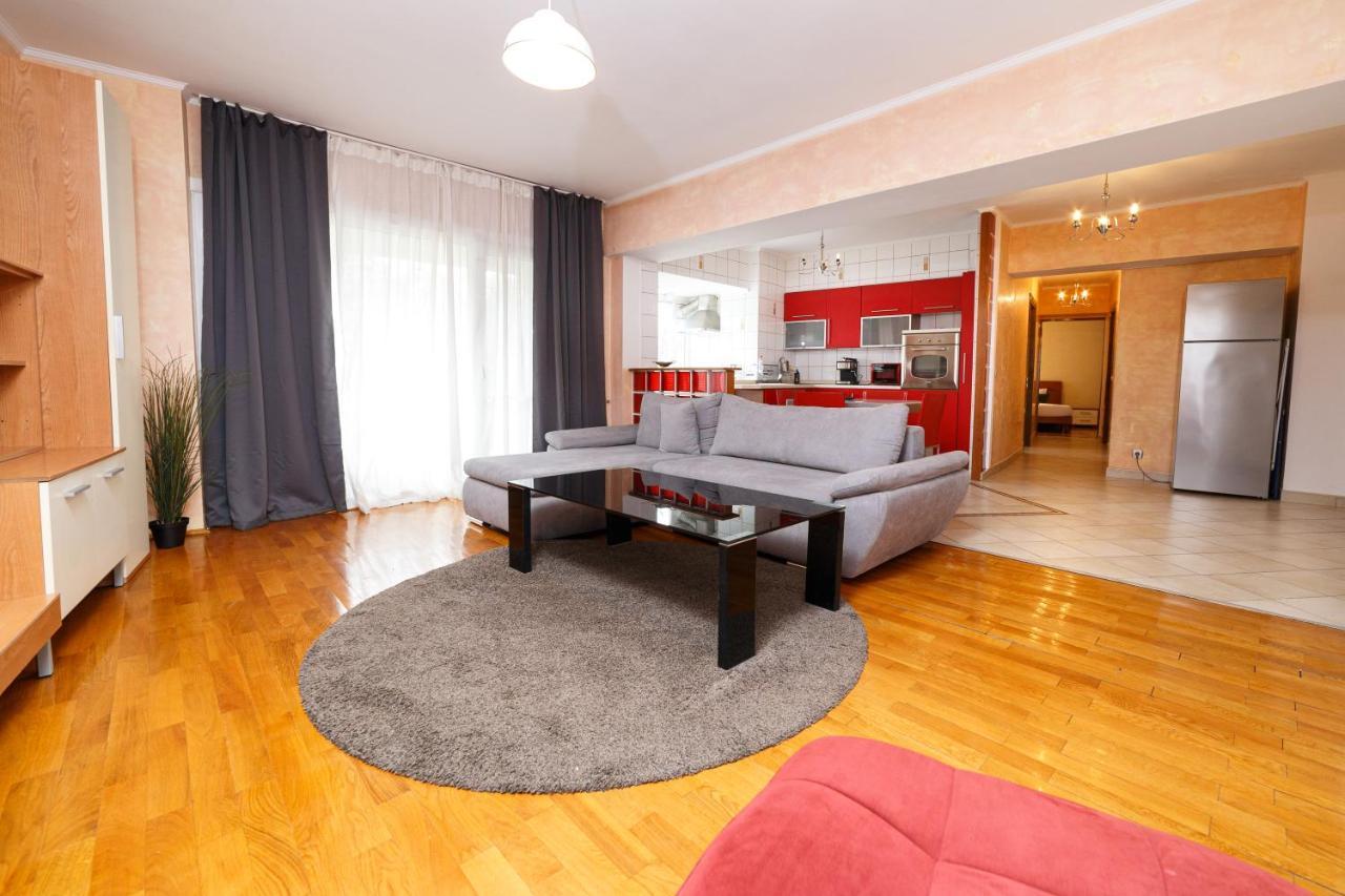 Color Apartments Unirii 14 Blv بوخارست المظهر الخارجي الصورة